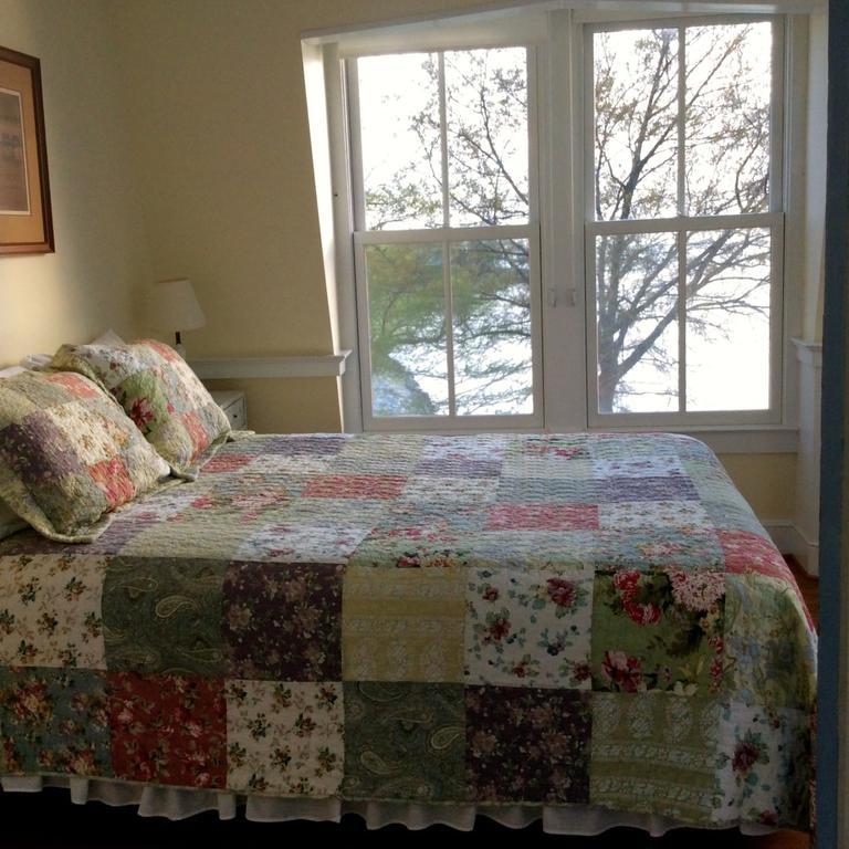 Wades Point Inn On The Bay McDaniel Exterior foto
